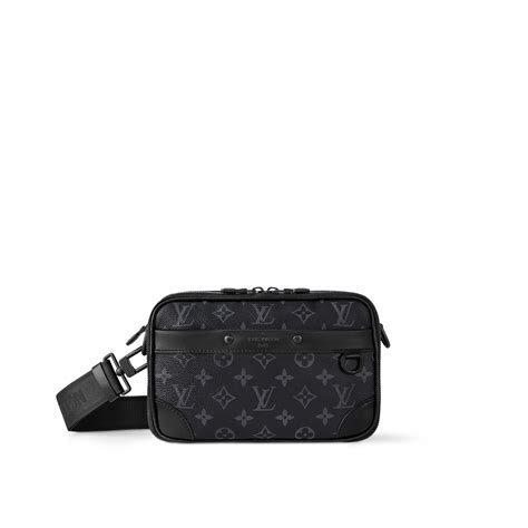 Products by Louis Vuitton: Alpha Messenger